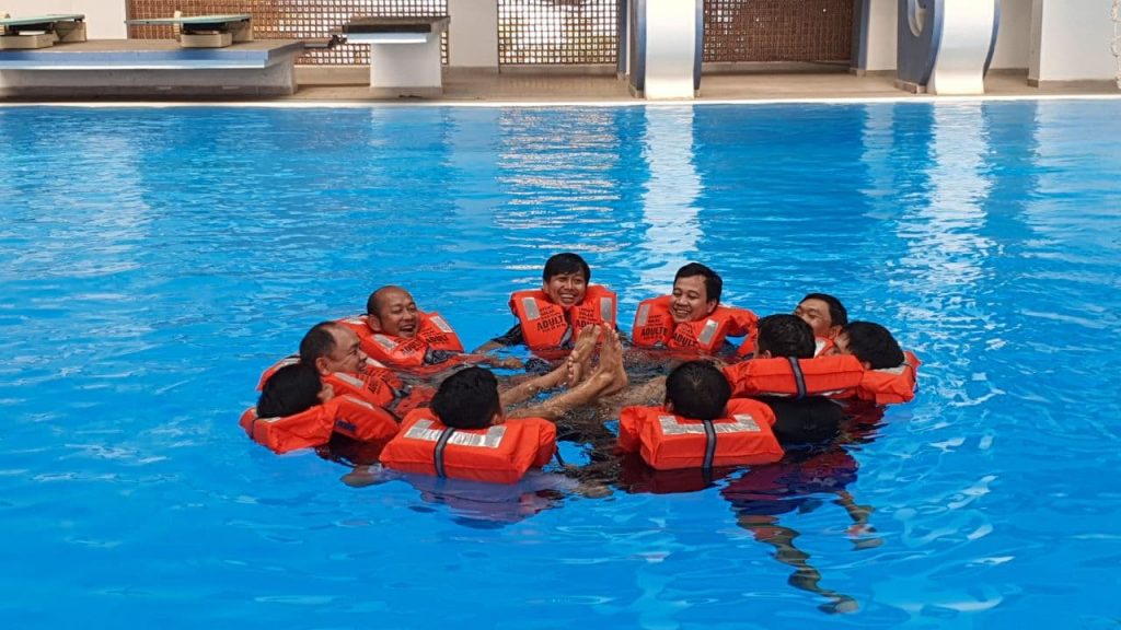 Sea Survival Training For Apsara Oil Rig Staff